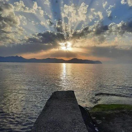 Semesterbostad I Tramonti D'aspra *